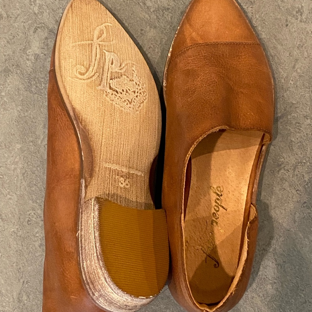Free People Tan Leather Flats
